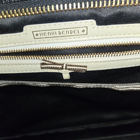 Henri Bendel Black Leather Handbag with Woven Detailing & Gold-toned hardware - Picture 4 of 15